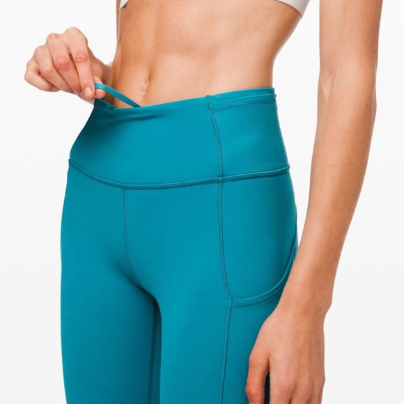 Lululemon Fast and Free Tight II 25" *Non-Reflective Nulux in Ice Cave size 6 - Picture 4 of 9